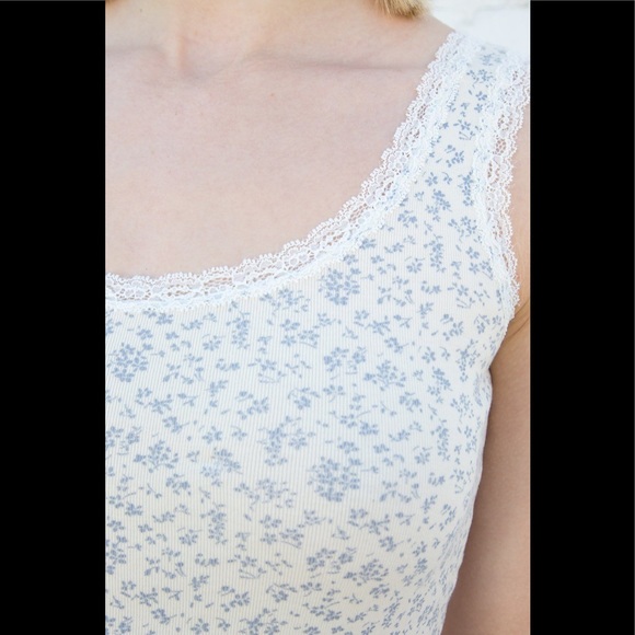 Brandy Melville Dresses Brandy Melville Ronnie Floral Dress Poshmark